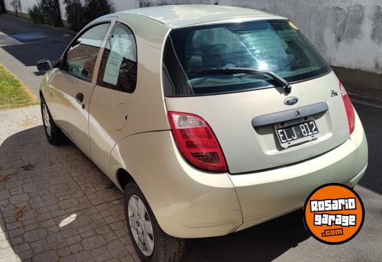 Autos - Ford Ka 2004 Nafta 200000Km - En Venta