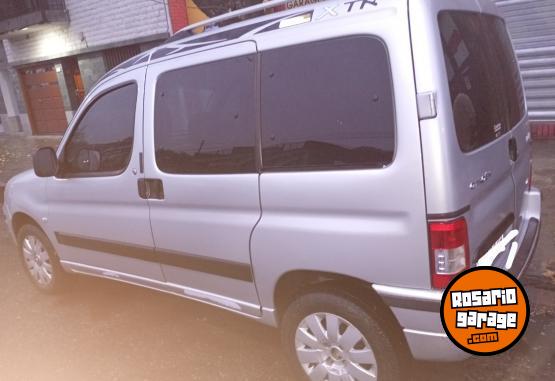 Utilitarios - Citroen Berlingo multiespace 1.6 2022 Diesel 86000Km - En Venta
