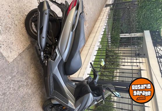 Motos - Kymco X-town 2025 Nafta 7800Km - En Venta