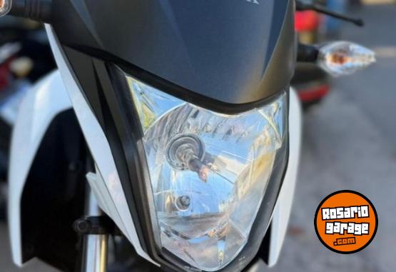 Motos - Honda TWISTER CB 125CC 2019 Nafta 17000Km - En Venta