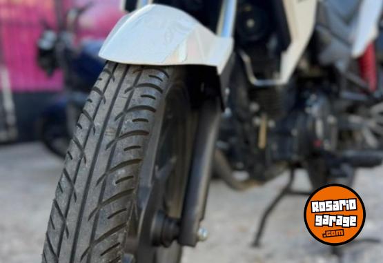 Motos - Honda TWISTER CB 125CC 2019 Nafta 17000Km - En Venta