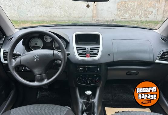 Autos - Peugeot Peugeot 207 2015 Nafta 190000Km - En Venta