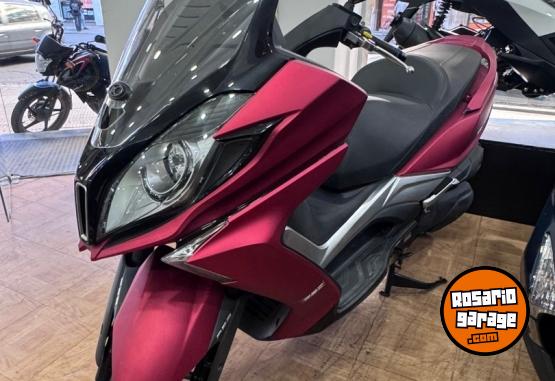 Motos - Kymco DOWNTOWN 350I 2023 Nafta 4752Km - En Venta