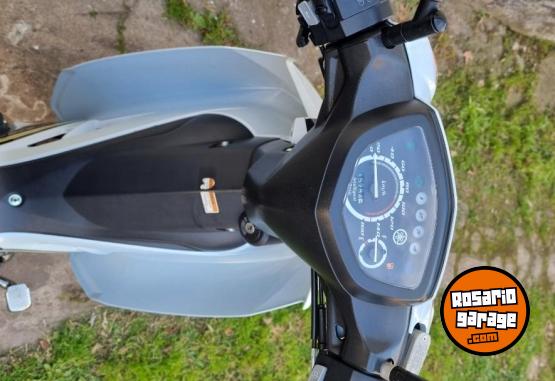 Motos - Yamaha New Crypton 2017 Nafta 15000Km - En Venta