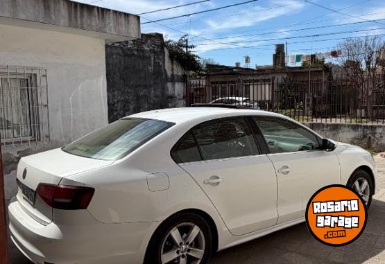 Autos - Volkswagen Vento 2017 GNC 120000Km - En Venta