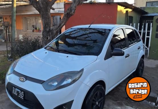 Autos - Ford Fiesta 2011 Nafta 175000Km - En Venta