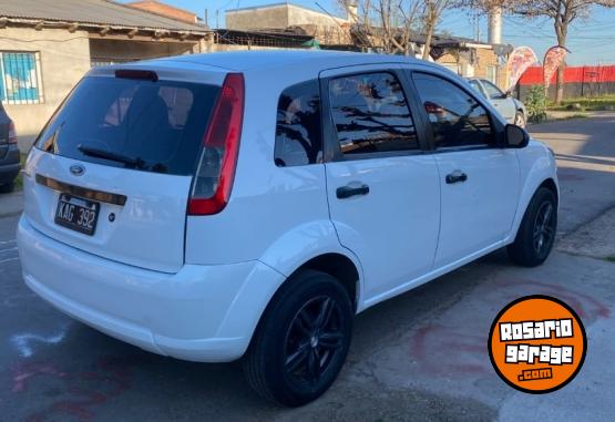 Autos - Ford Fiesta 2011 Nafta 175000Km - En Venta