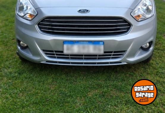 Autos - Ford KA SEDAN SE 4 PUERTAS 2018 GNC 69600Km - En Venta
