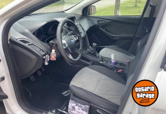 Autos - Ford 1.6 S 2015 Nafta 124000Km - En Venta