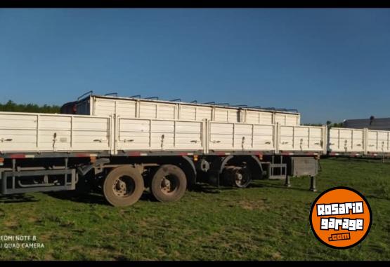 Camiones y Grúas - Semirremolque marca Ombu - En Venta