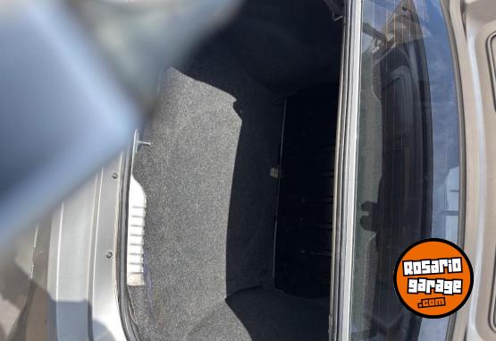 Autos - Volkswagen VOYAGE 2014 Nafta 90000Km - En Venta