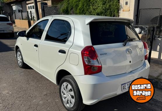 Autos - Toyota Etios 1.5 X 2019 Nafta 145000Km - En Venta