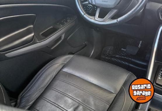Autos - Ford Ecosport TITANIUM 2022 Nafta 50000Km - En Venta
