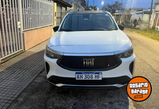 Autos - Fiat FIAT FASTBACK 1.3T 2025 Nafta 6500Km - En Venta