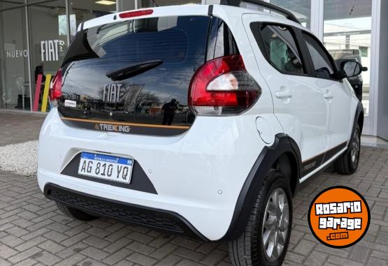 Autos - Fiat Mobi trekking 2024 Nafta 3500Km - En Venta