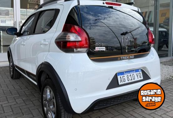 Autos - Fiat Mobi trekking 2024 Nafta 3500Km - En Venta