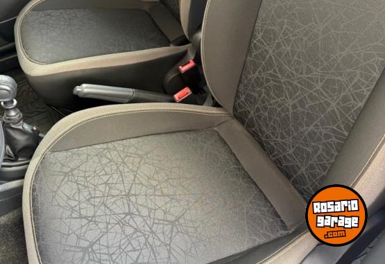 Autos - Fiat Mobi trekking 2024 Nafta 3500Km - En Venta