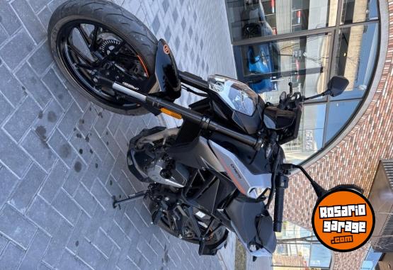 Motos - CF Nk 300 2023 Nafta 11000Km - En Venta