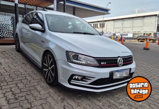 Autos - Volkswagen Vento gli exigentes permu 2017 Nafta - En Venta