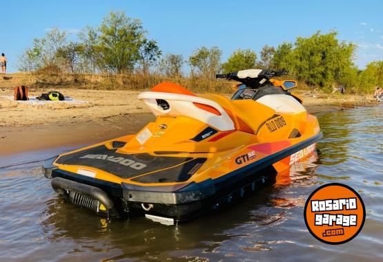 Embarcaciones - SEA DOO GTI 130 SE AÑO 2017 69HS - En Venta