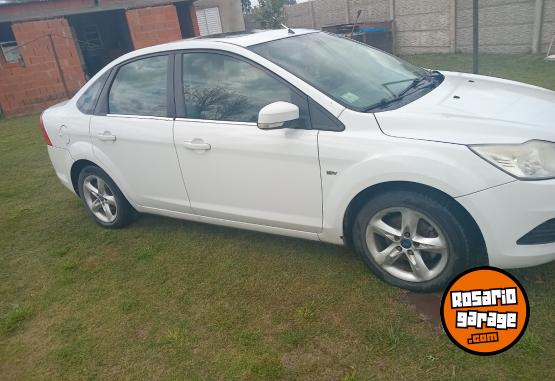 Autos - Ford Focus 2.0 2010 Nafta 170000Km - En Venta