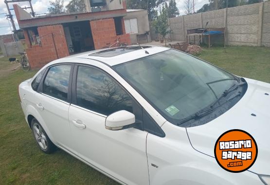 Autos - Ford Focus 2.0 2010 Nafta 170000Km - En Venta