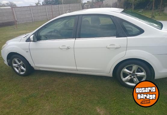 Autos - Ford Focus 2.0 2010 Nafta 170000Km - En Venta