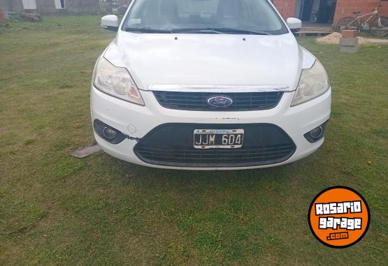 Autos - Ford Focus 2.0 2010 Nafta 170000Km - En Venta