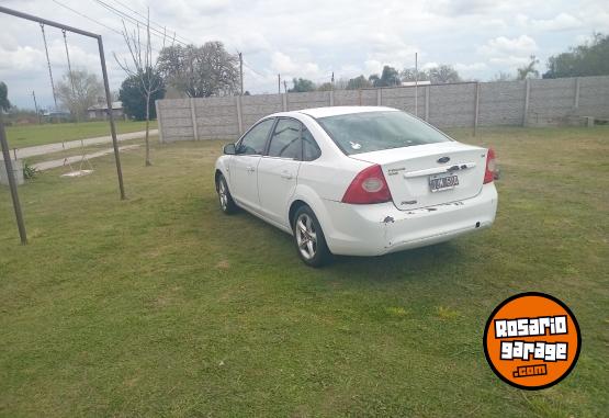 Autos - Ford Focus 2.0 2010 Nafta 170000Km - En Venta