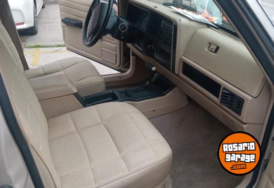 Camionetas - Jeep Jeep cherokee 4.0 1995 Nafta 1Km - En Venta