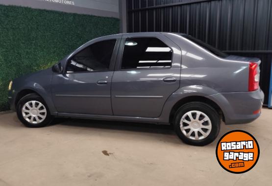 Autos - Renault Logan 2010 Nafta 180000Km - En Venta