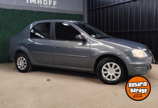 Autos - Renault Logan 2010 Nafta 180000Km - En Venta
