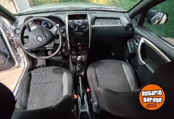 Autos - Renault Duster confort 2017 Nafta 150000Km - En Venta