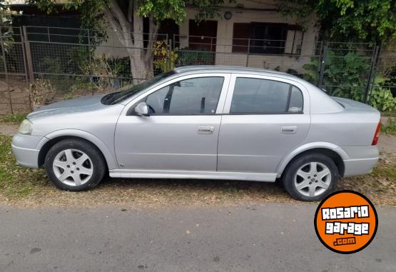 Autos - Chevrolet Astra gl 2000 GNC 111111Km - En Venta