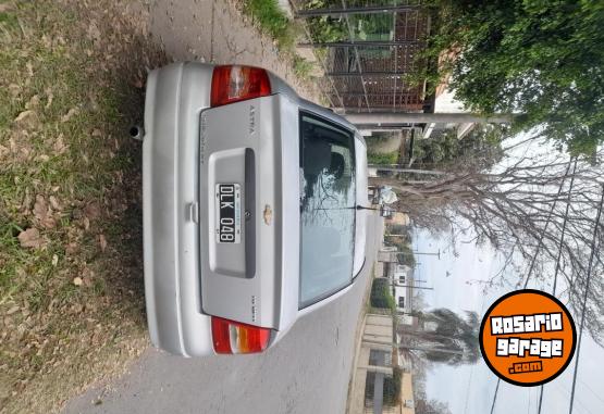 Autos - Chevrolet Astra gl 2000 GNC 111111Km - En Venta