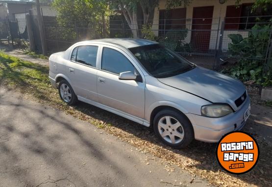Autos - Chevrolet Astra gl 2000 GNC 111111Km - En Venta