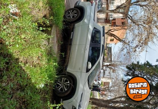 Camionetas - Fiat Fredom 4x4 full 2017 Diesel 132475Km - En Venta
