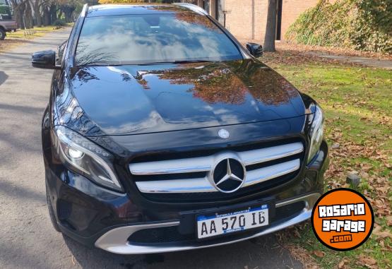 Autos - Mercedes Benz Gla 200 at 2015 2015 Nafta 84000Km - En Venta