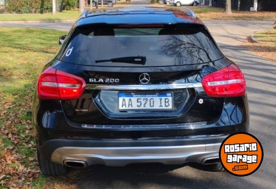 Autos - Mercedes Benz Gla 200 at 2015 2015 Nafta 84000Km - En Venta