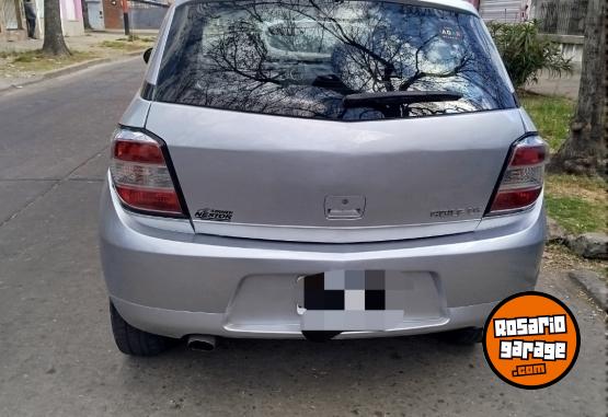 Autos - Chevrolet Agile Lg 2015 Nafta 97500Km - En Venta