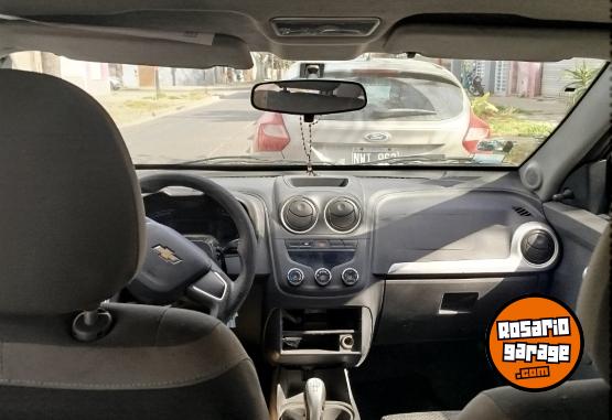 Autos - Chevrolet Agile Lg 2015 Nafta 97500Km - En Venta