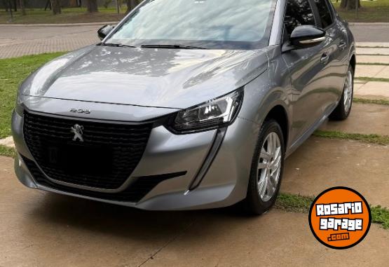 Autos - Peugeot 208 2023 Nafta 60000Km - En Venta