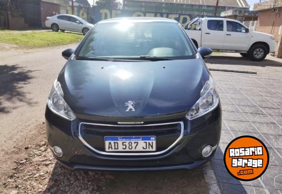 Autos - Peugeot Allure touchscreen 2016 Nafta 96000Km - En Venta