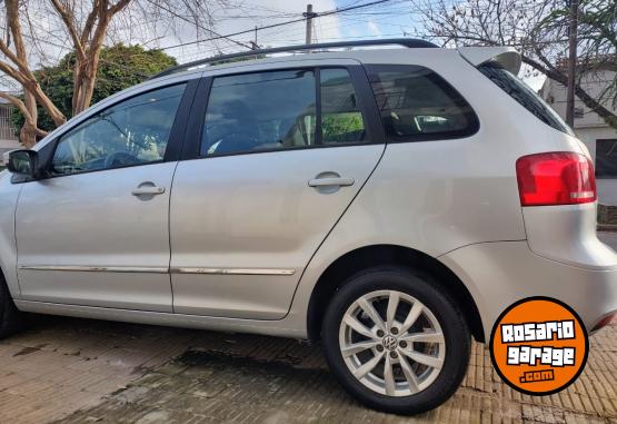 Autos - Volkswagen Suran 2013 GNC 96000Km - En Venta