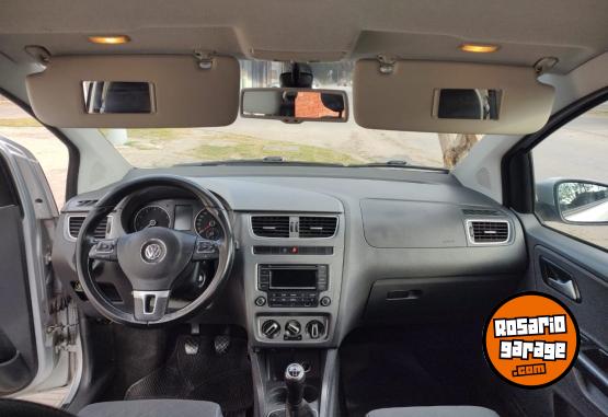 Autos - Volkswagen Suran 2013 GNC 96000Km - En Venta