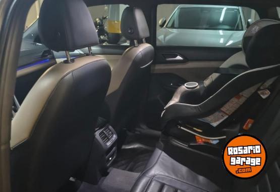 Autos - Volkswagen TAOS HERO 2022 Nafta 45000Km - En Venta