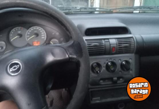 Autos - Chevrolet Corsa GL 2005 Nafta 170000Km - En Venta