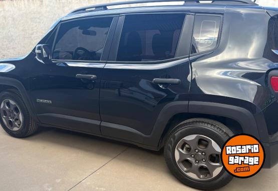Camionetas - Jeep Renegade 2017 Nafta 106000Km - En Venta