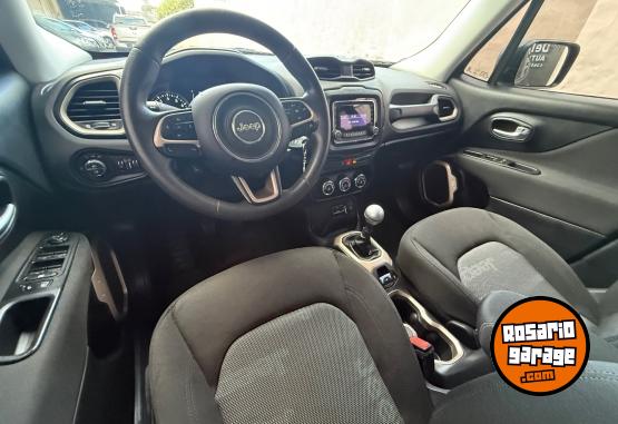 Camionetas - Jeep Renegade 2017 Nafta 106000Km - En Venta