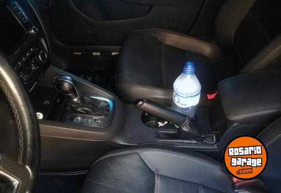 Autos - Volkswagen Vento 2.5 DSG 2013 Nafta 180000Km - En Venta